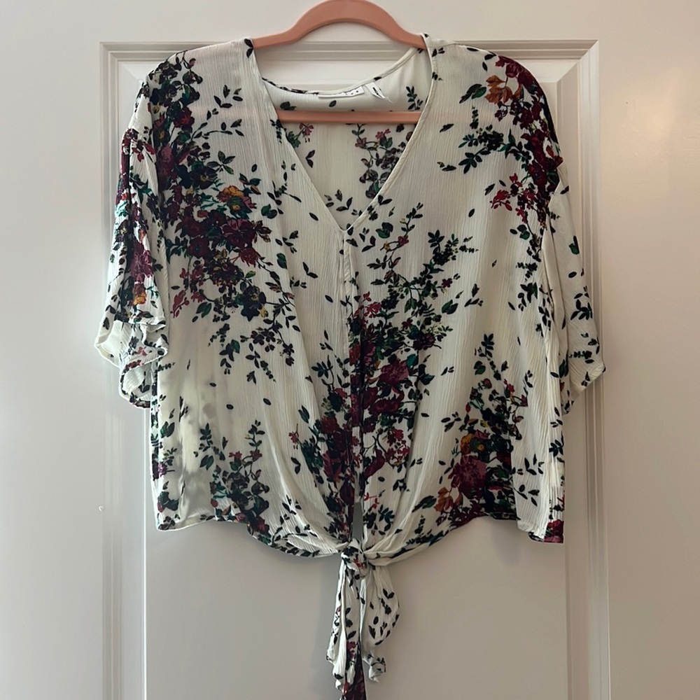 Rhee Tie Front Top